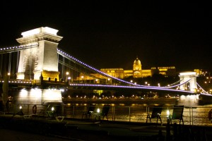 Chain Bridge Budapest at night on river