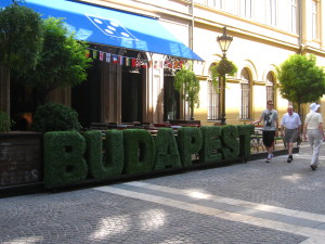 Budapest plant sign