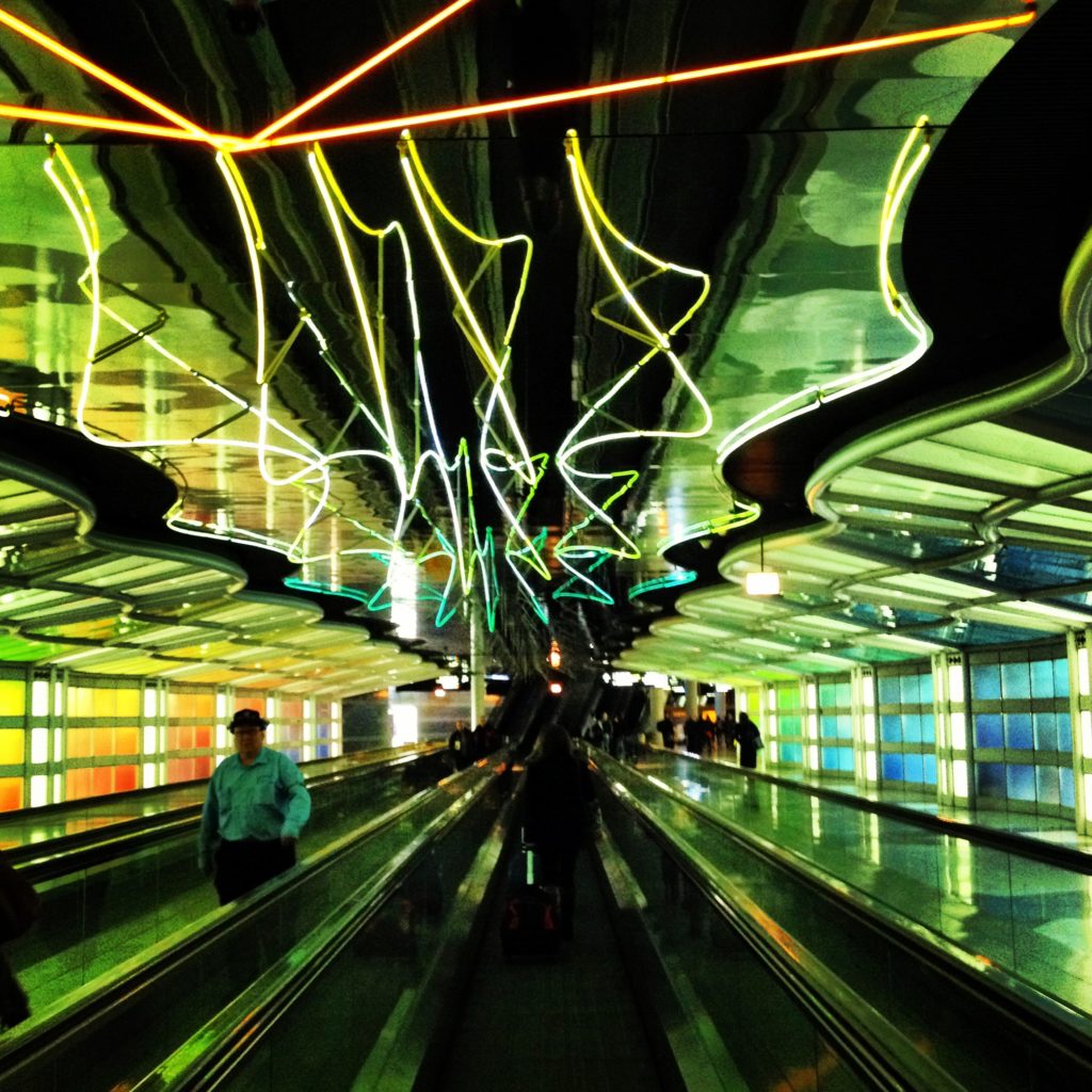 6 Best U.S. Airports for High-Tech Travelers